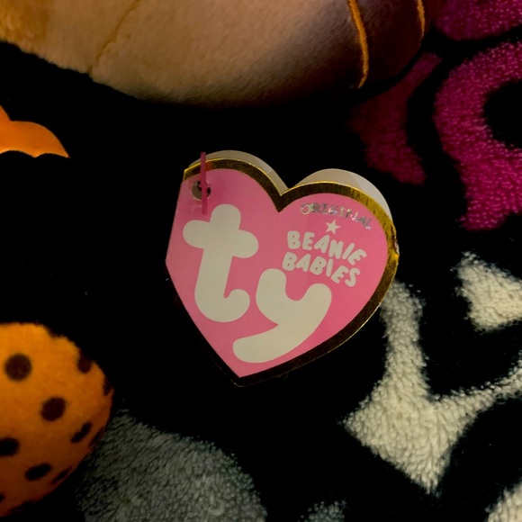 TY Hello Kitty Halloween Beanie Baby Black and Orange Bat Plush - Picture 2 of 5